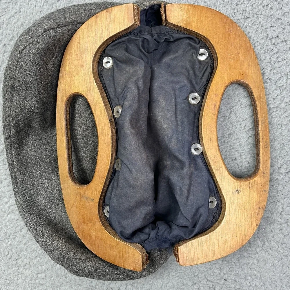 Vintage Bird Gray‎ Wooden Handle Purse Grannycore Prop Costume Display